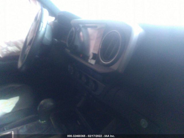 Photo 4 VIN: 3TMCZ5AN6KM235514 - TOYOTA TACOMA 4WD 