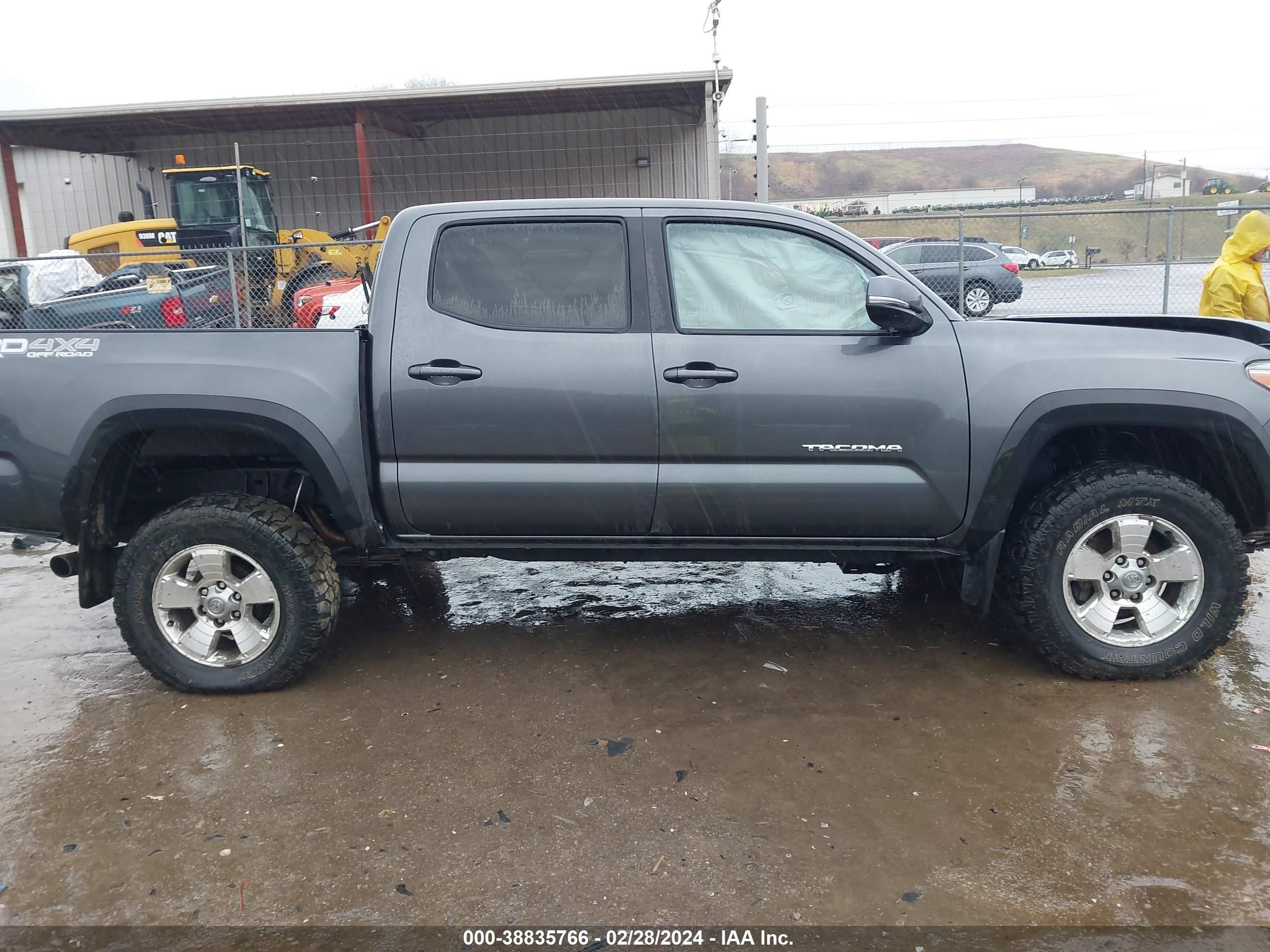 Photo 12 VIN: 3TMCZ5AN6KM262731 - TOYOTA TACOMA 