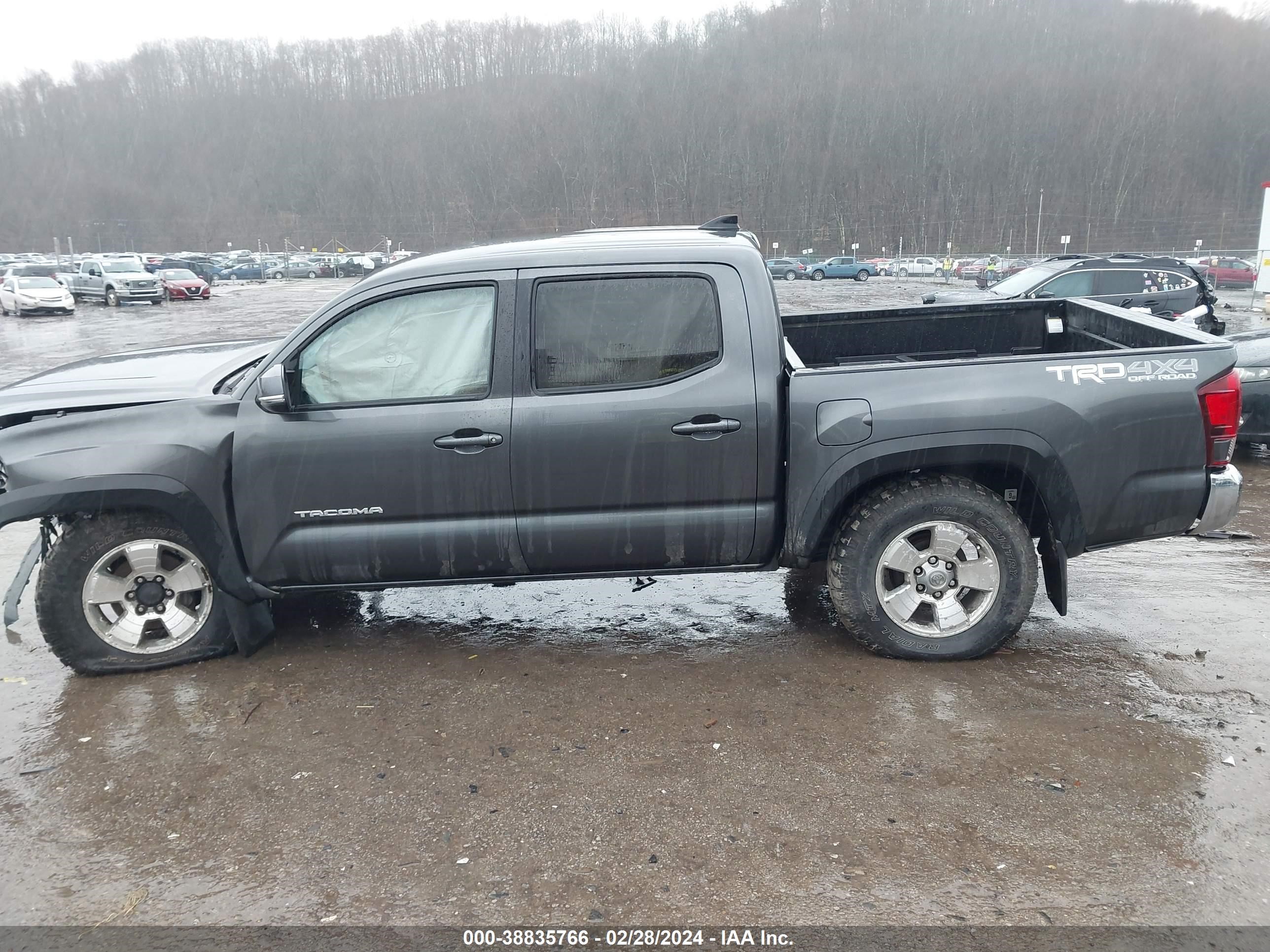 Photo 13 VIN: 3TMCZ5AN6KM262731 - TOYOTA TACOMA 