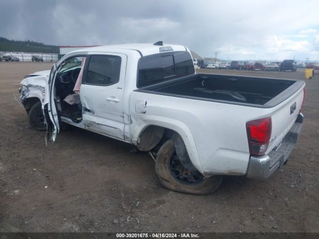 Photo 2 VIN: 3TMCZ5AN6KM285491 - TOYOTA TACOMA 