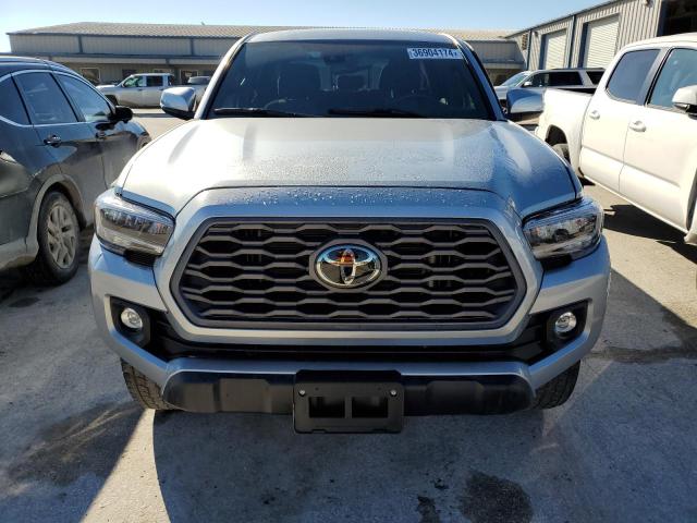 Photo 4 VIN: 3TMCZ5AN6NM500517 - TOYOTA TACOMA 