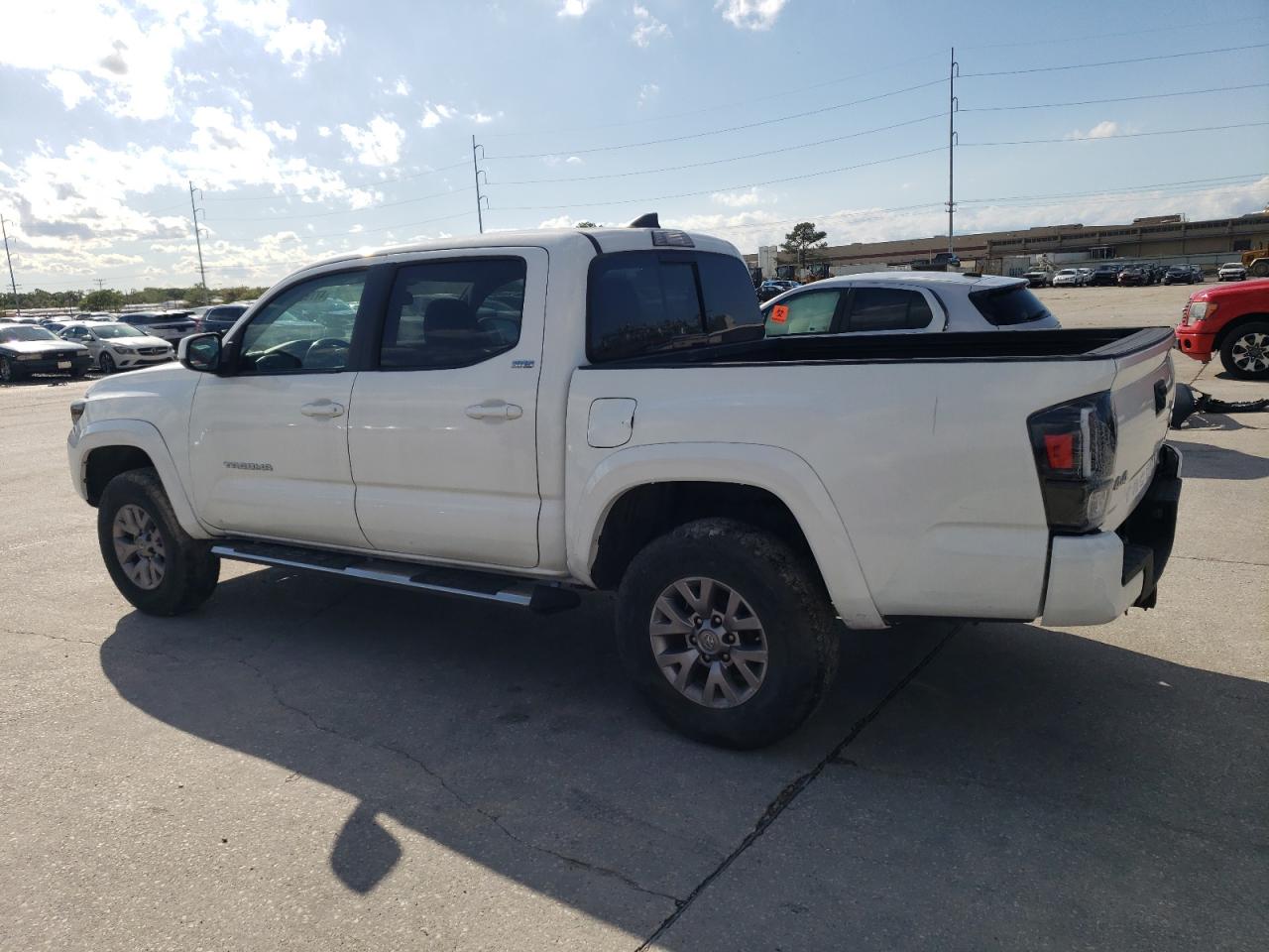 Photo 1 VIN: 3TMCZ5AN7JM128258 - TOYOTA TACOMA 