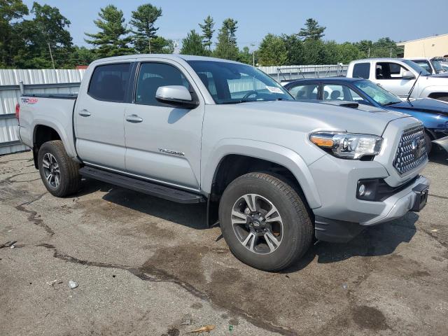 Photo 3 VIN: 3TMCZ5AN7JM136117 - TOYOTA TACOMA DOU 