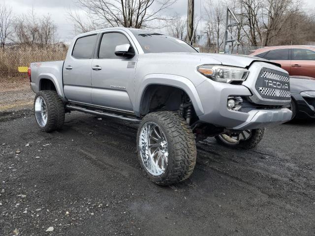 Photo 3 VIN: 3TMCZ5AN7JM146212 - TOYOTA TACOMA 