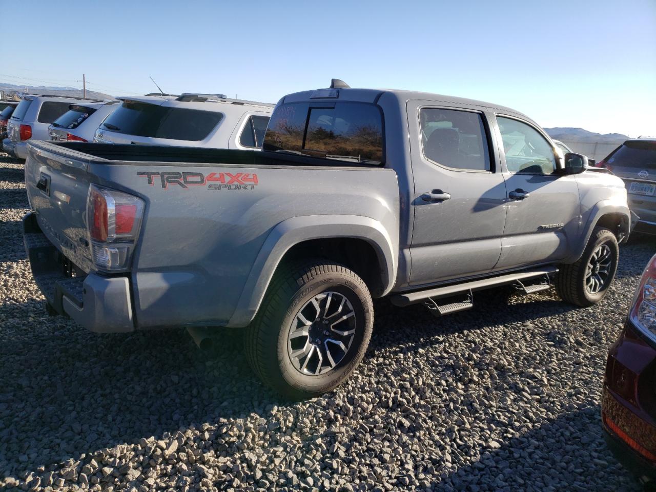 Photo 2 VIN: 3TMCZ5AN7MM372707 - TOYOTA TACOMA 