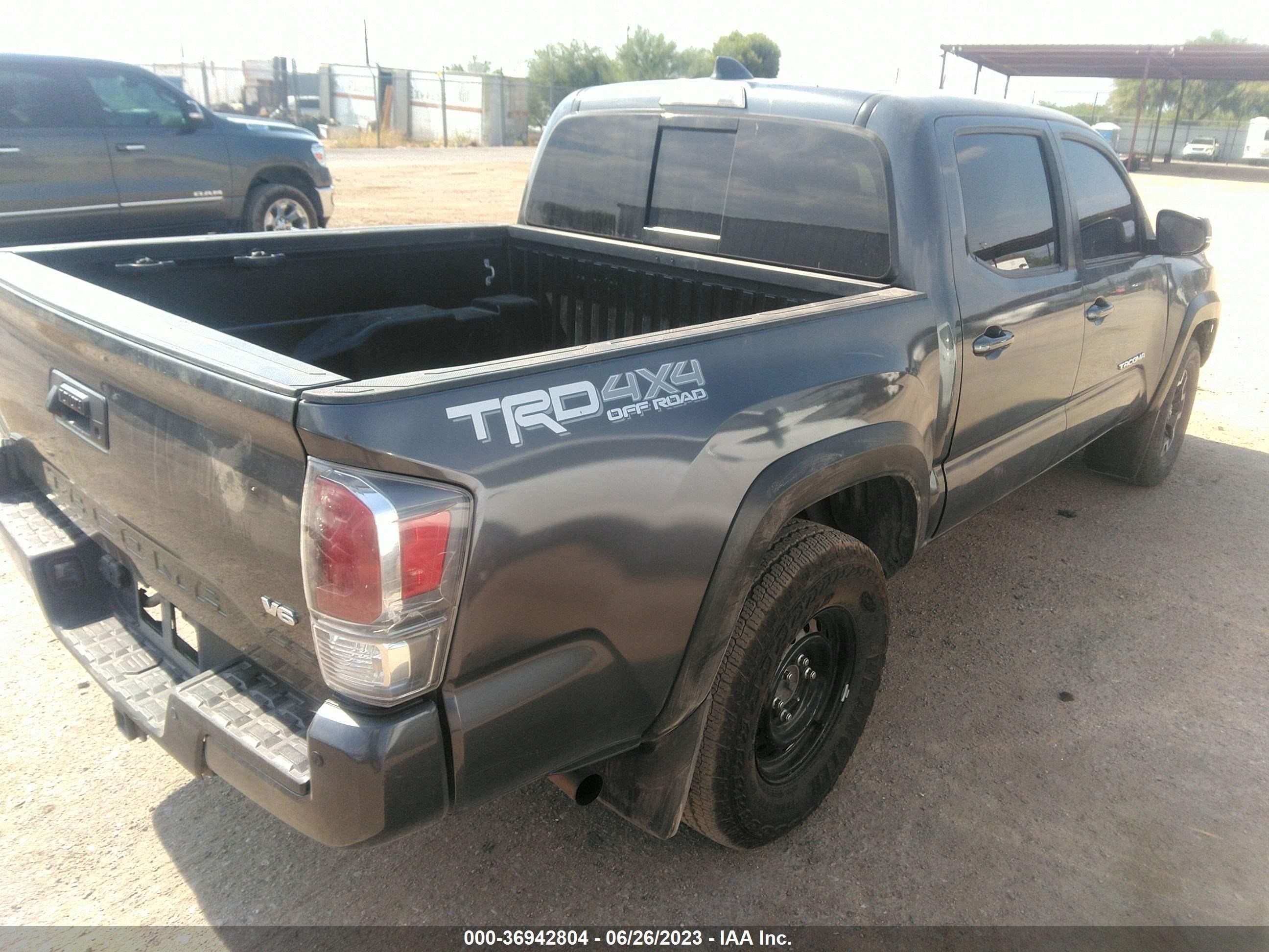 Photo 3 VIN: 3TMCZ5AN7NM470427 - TOYOTA TACOMA 