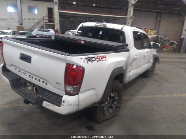 Photo 3 VIN: 3TMCZ5AN8HM045853 - TOYOTA TACOMA 