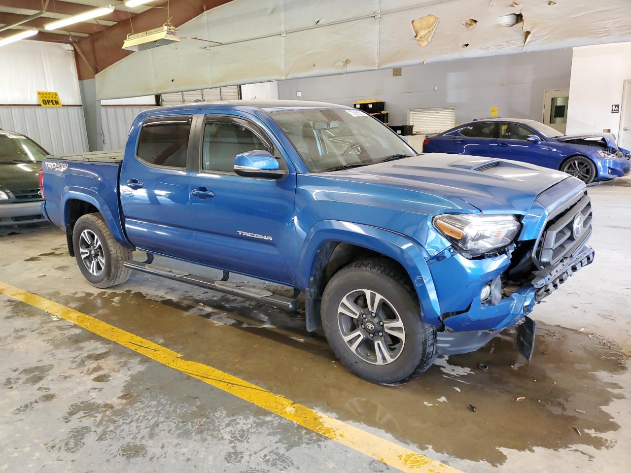 Photo 3 VIN: 3TMCZ5AN8HM064564 - TOYOTA TACOMA 