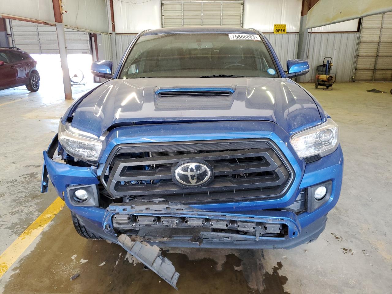 Photo 4 VIN: 3TMCZ5AN8HM064564 - TOYOTA TACOMA 