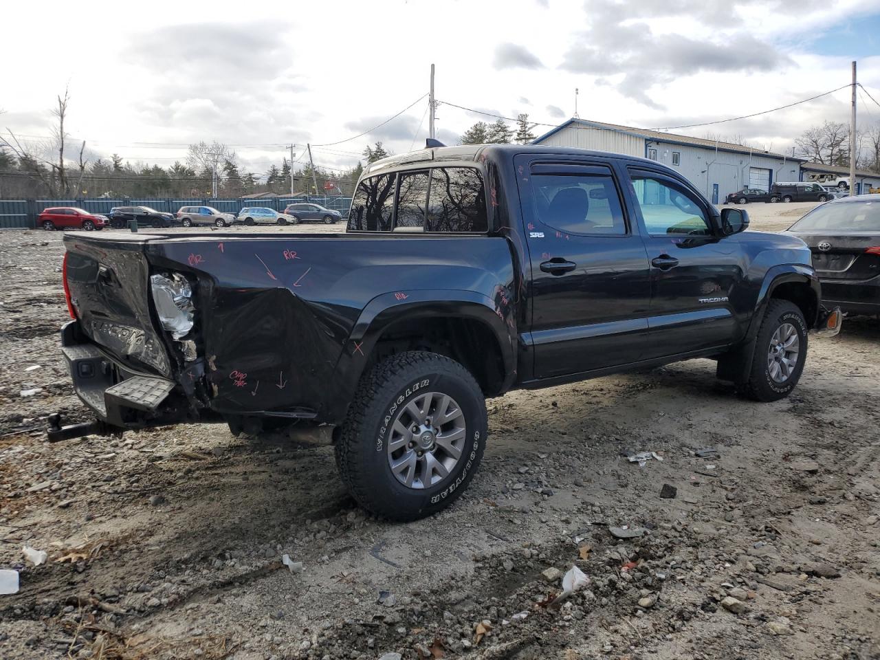 Photo 2 VIN: 3TMCZ5AN8HM091909 - TOYOTA TACOMA 