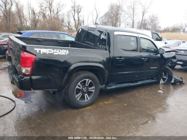 Photo 3 VIN: 3TMCZ5AN8HM099864 - TOYOTA TACOMA 