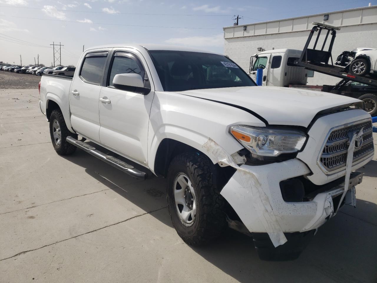 Photo 3 VIN: 3TMCZ5AN8HM120499 - TOYOTA TACOMA 