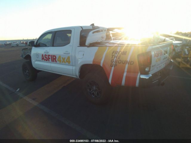 Photo 2 VIN: 3TMCZ5AN8JM124090 - TOYOTA TACOMA 