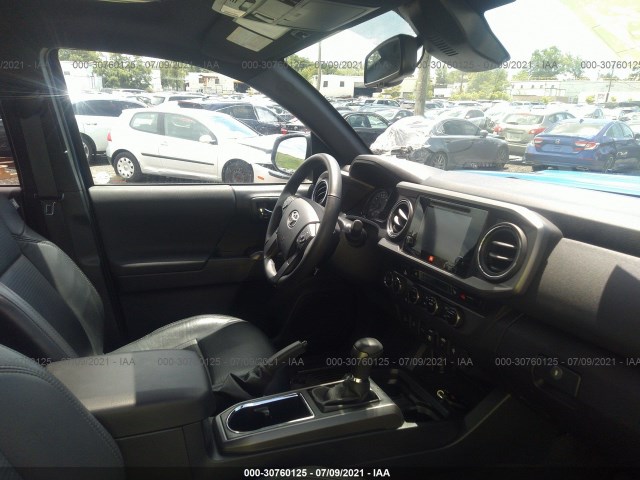 Photo 4 VIN: 3TMCZ5AN8JM137518 - TOYOTA TACOMA 