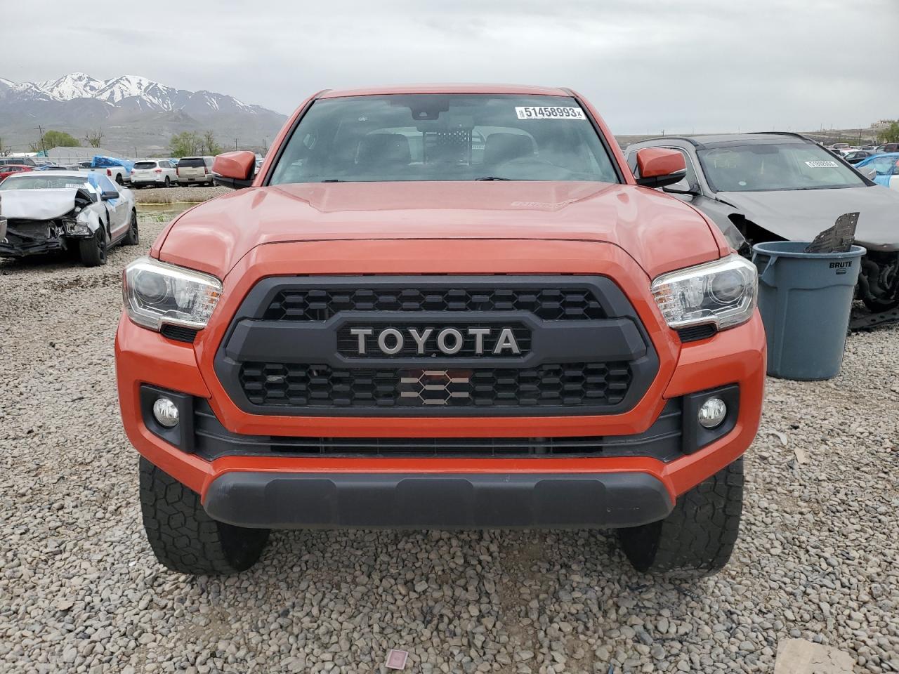 Photo 4 VIN: 3TMCZ5AN8JM158594 - TOYOTA TACOMA 