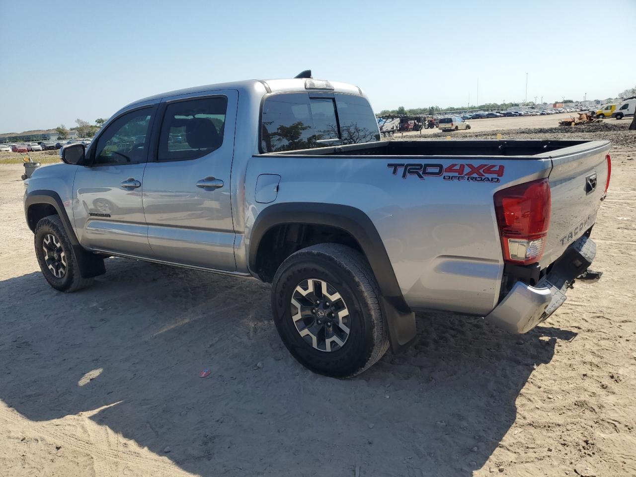 Photo 1 VIN: 3TMCZ5AN8NM515679 - TOYOTA TACOMA 