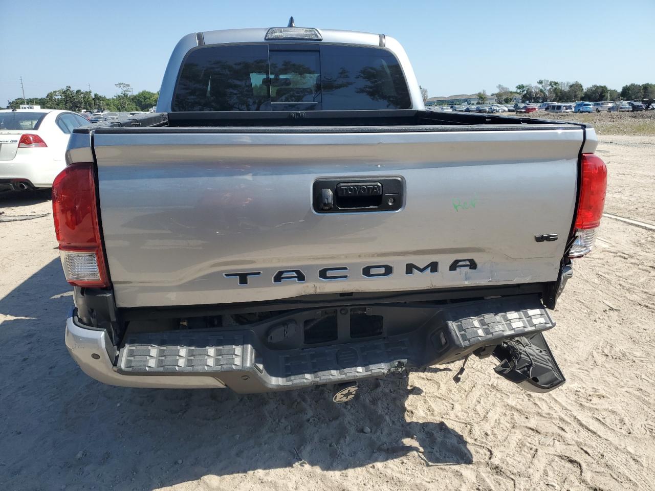 Photo 5 VIN: 3TMCZ5AN8NM515679 - TOYOTA TACOMA 