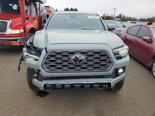 Photo 4 VIN: 3TMCZ5AN8PM581815 - TOYOTA TACOMA DOU 