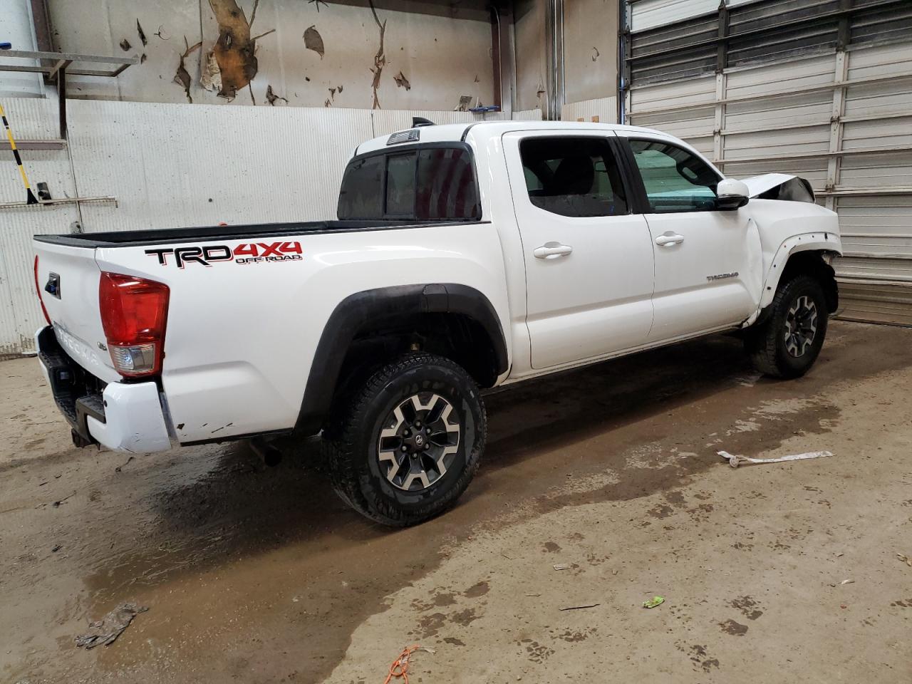 Photo 2 VIN: 3TMCZ5AN9GM034083 - TOYOTA TACOMA 