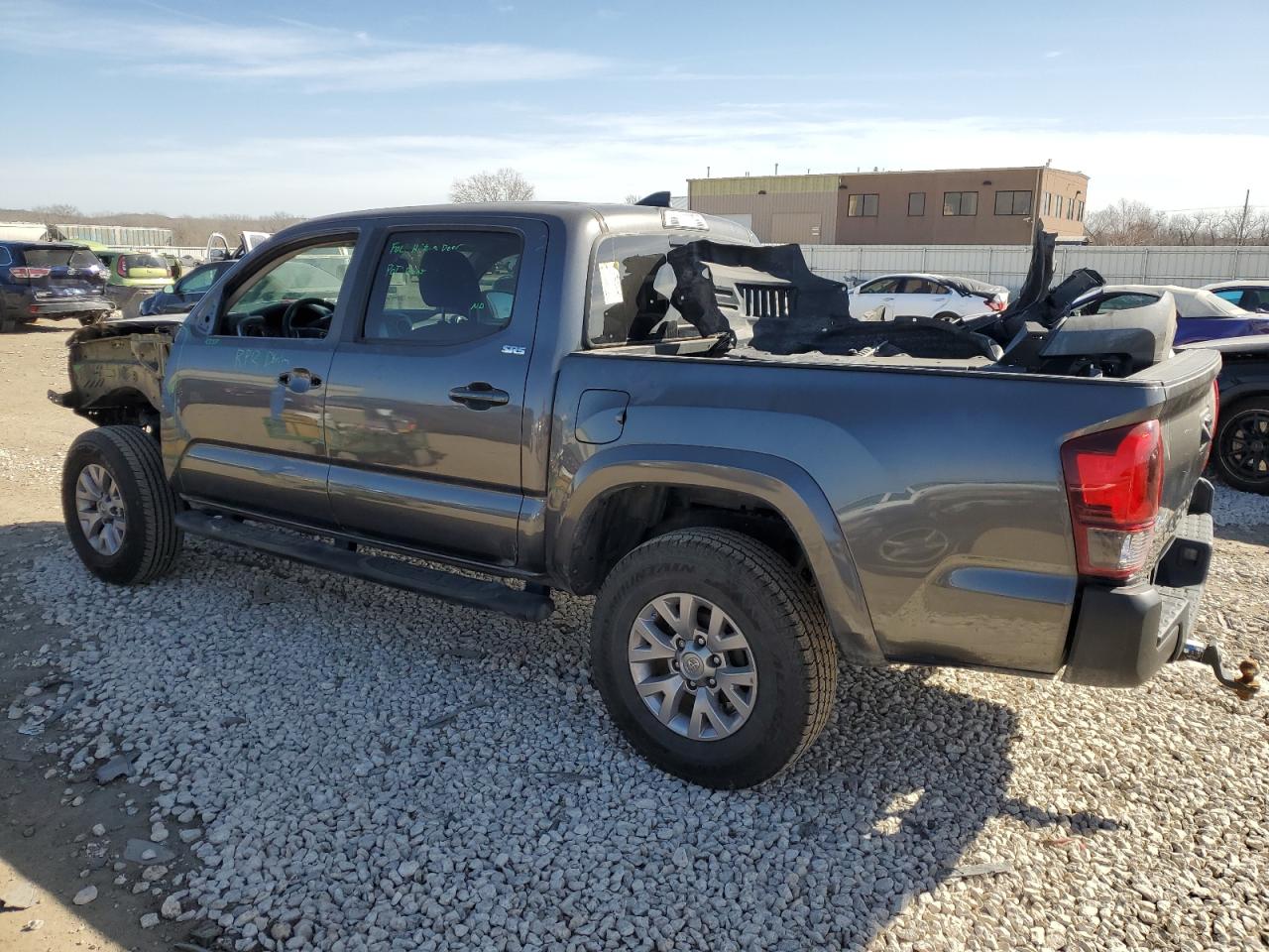 Photo 1 VIN: 3TMCZ5AN9JM124048 - TOYOTA TACOMA 