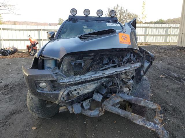 Photo 4 VIN: 3TMCZ5AN9JM167966 - TOYOTA TACOMA DOU 