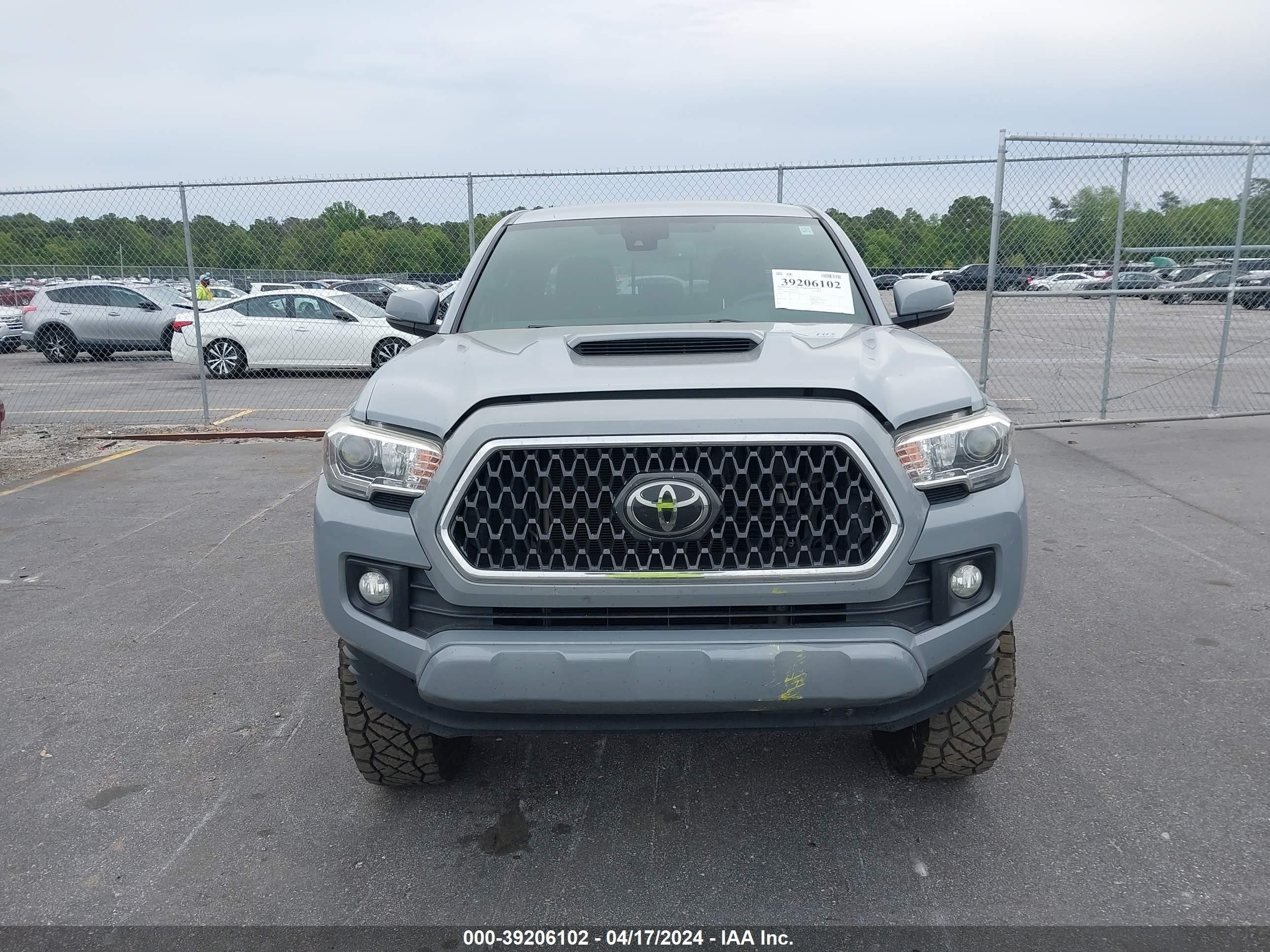 Photo 5 VIN: 3TMCZ5AN9KM192321 - TOYOTA TACOMA 