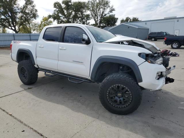 Photo 3 VIN: 3TMCZ5AN9KM203267 - TOYOTA TACOMA DOU 