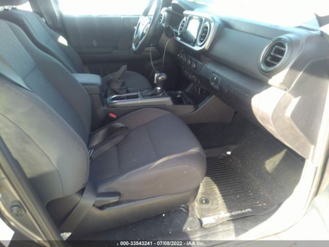 Photo 4 VIN: 3TMCZ5AN9KM246961 - TOYOTA TACOMA 4WD 