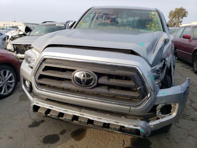 Photo 4 VIN: 3TMCZ5AN9NM456142 - TOYOTA TACOMA DOU 