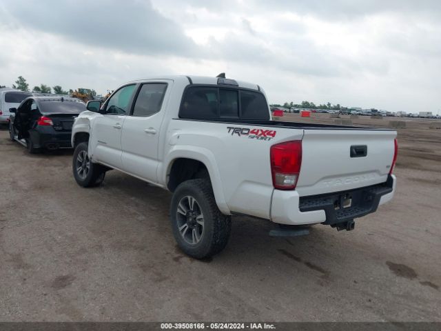 Photo 2 VIN: 3TMCZ5ANXGM034111 - TOYOTA TACOMA 