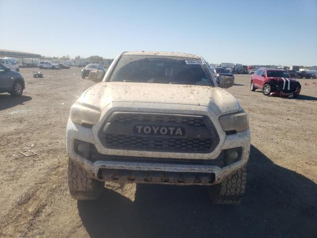 Photo 4 VIN: 3TMCZ5ANXHM072438 - TOYOTA TACOMA DOU 