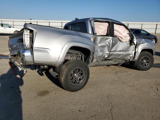 Photo 2 VIN: 3TMCZ5ANXHM075971 - TOYOTA TACOMA DOU 