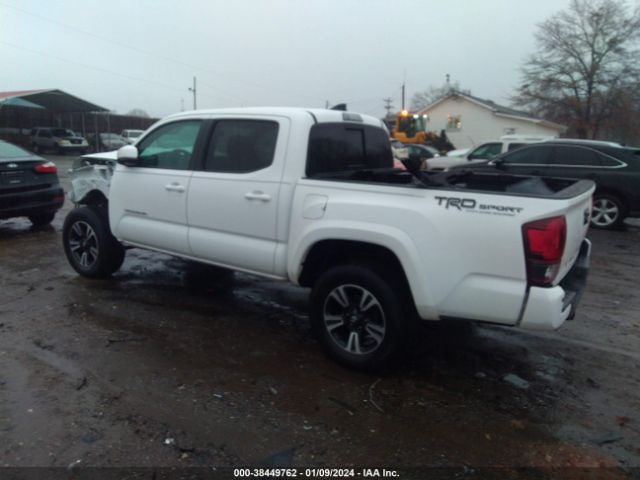 Photo 2 VIN: 3TMCZ5ANXHM089496 - TOYOTA TACOMA 