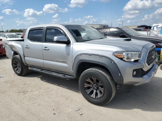 Photo 3 VIN: 3TMCZ5ANXJM138590 - TOYOTA TACOMA DOU 