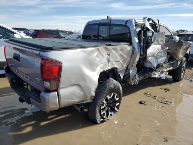 Photo 2 VIN: 3TMCZ5ANXJM143420 - TOYOTA TACOMA DOU 