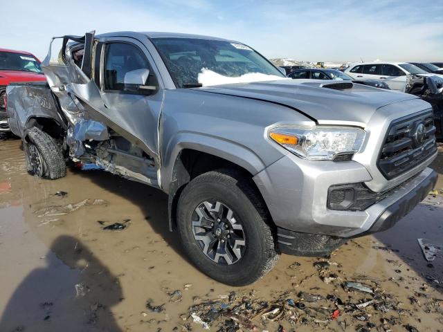 Photo 3 VIN: 3TMCZ5ANXJM143420 - TOYOTA TACOMA DOU 