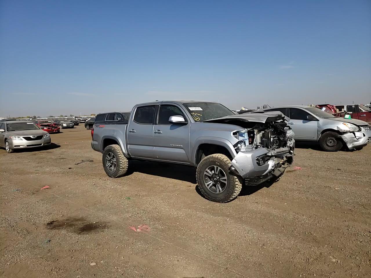 Photo 10 VIN: 3TMCZ5ANXJM151503 - TOYOTA TACOMA DOU 