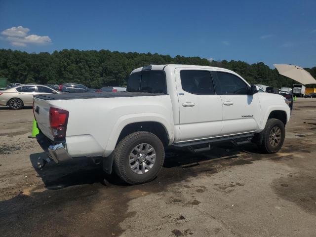 Photo 2 VIN: 3TMCZ5ANXJM182668 - TOYOTA TACOMA DOU 