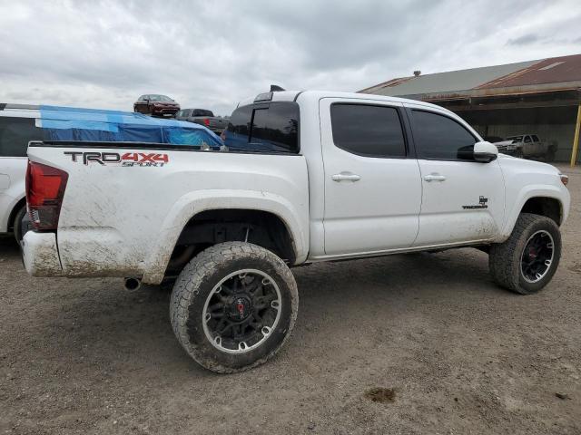 Photo 2 VIN: 3TMCZ5ANXKM216318 - TOYOTA TACOMA DOU 