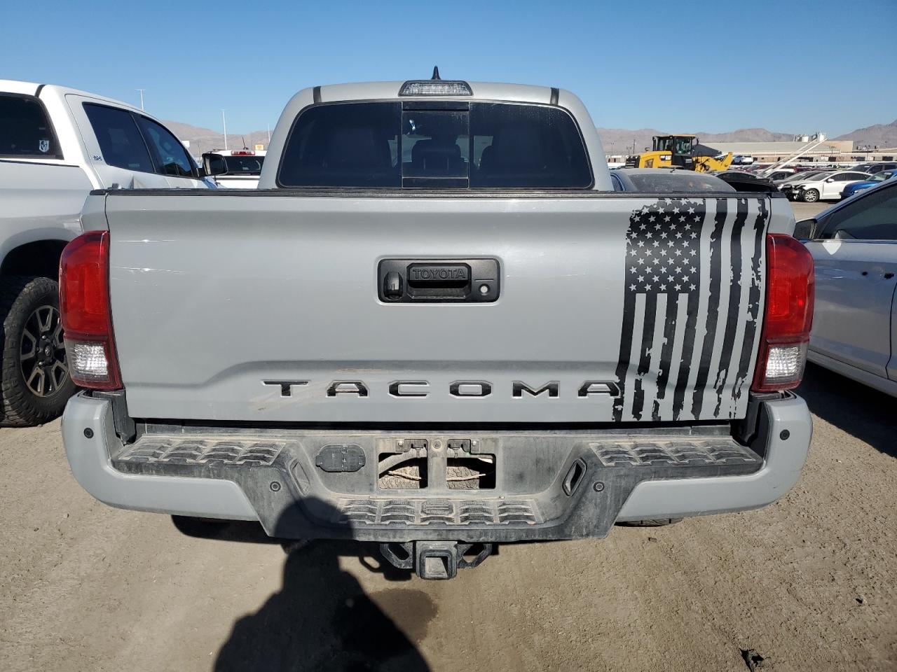 Photo 5 VIN: 3TMCZ5ANXKM241560 - TOYOTA TACOMA 