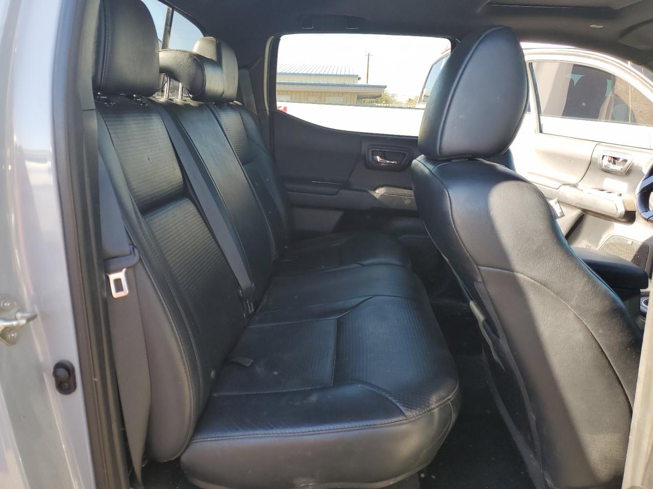 Photo 9 VIN: 3TMCZ5ANXKM241560 - TOYOTA TACOMA 