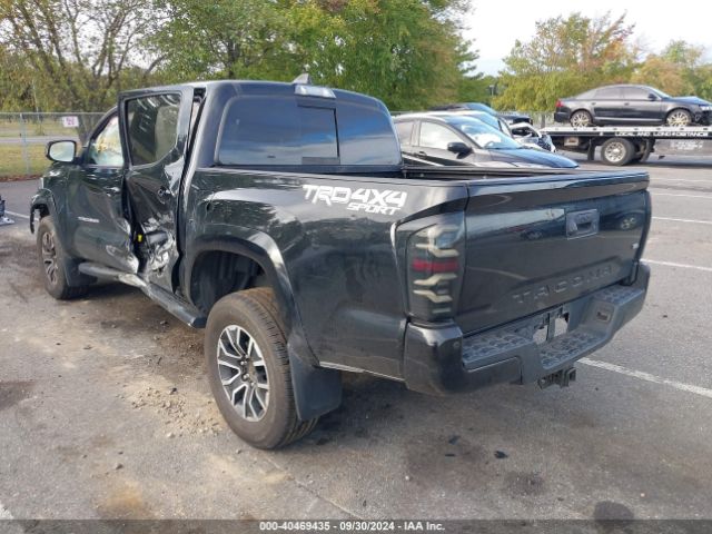 Photo 2 VIN: 3TMCZ5ANXMM371339 - TOYOTA TACOMA 