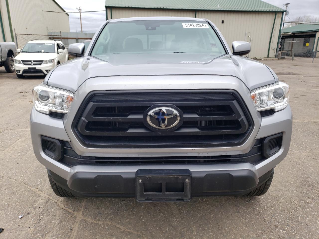 Photo 4 VIN: 3TMCZ5ANXMM394992 - TOYOTA TACOMA 