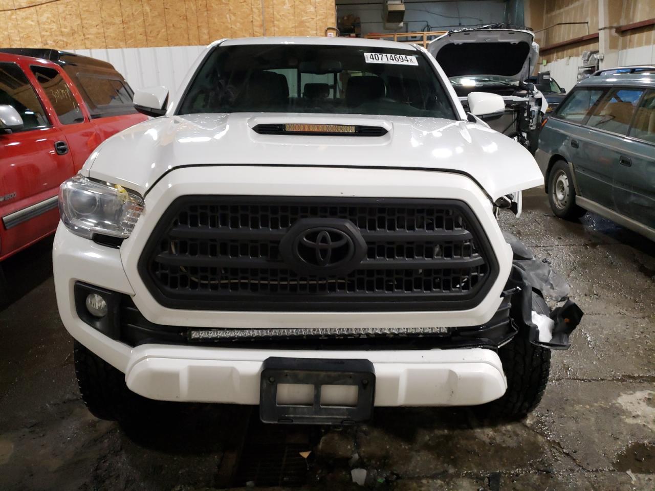 Photo 4 VIN: 3TMDZ5BN0GM002996 - TOYOTA TACOMA 