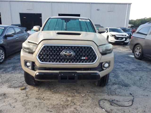 Photo 4 VIN: 3TMDZ5BN0JM046911 - TOYOTA TACOMA DOU 