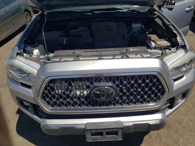 Photo 10 VIN: 3TMDZ5BN0JM050456 - TOYOTA TACOMA DOU 