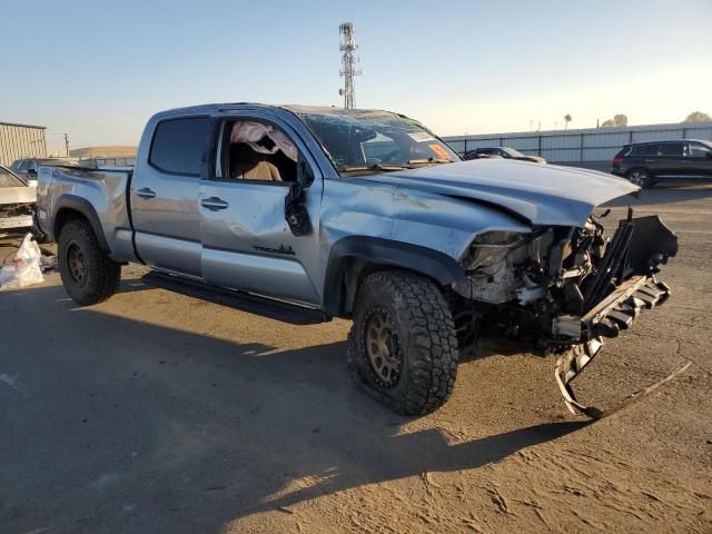 Photo 3 VIN: 3TMDZ5BN1JM042737 - TOYOTA TACOMA DOU 