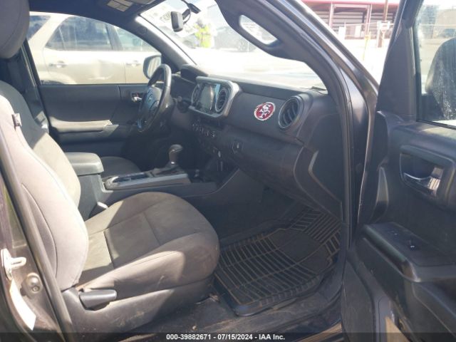 Photo 4 VIN: 3TMDZ5BN2HM015590 - TOYOTA TACOMA 