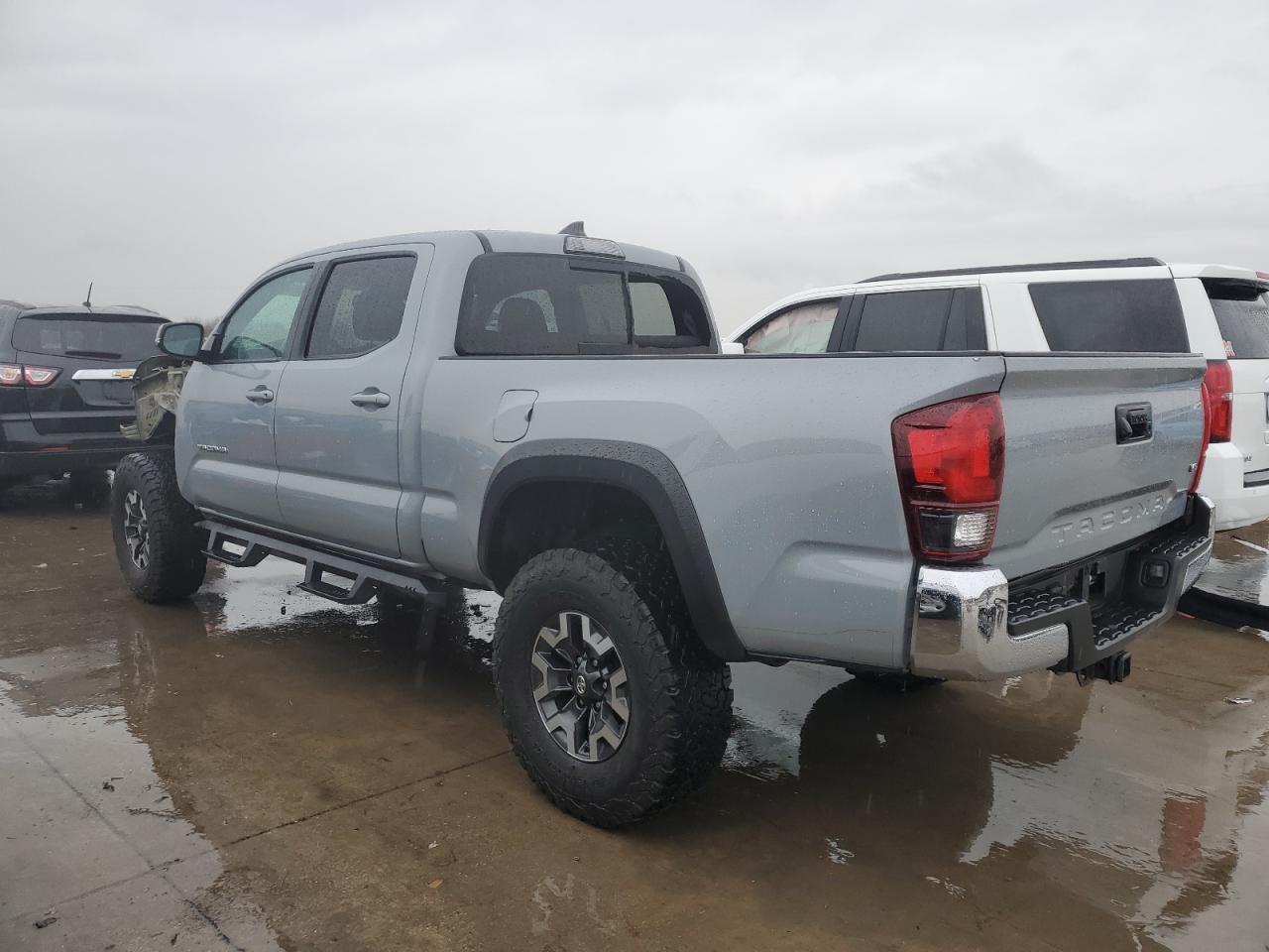 Photo 1 VIN: 3TMDZ5BN2JM054251 - TOYOTA TACOMA 