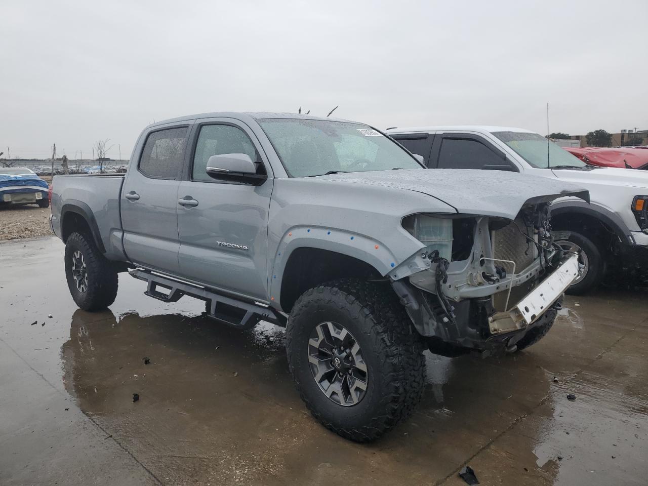 Photo 3 VIN: 3TMDZ5BN2JM054251 - TOYOTA TACOMA 